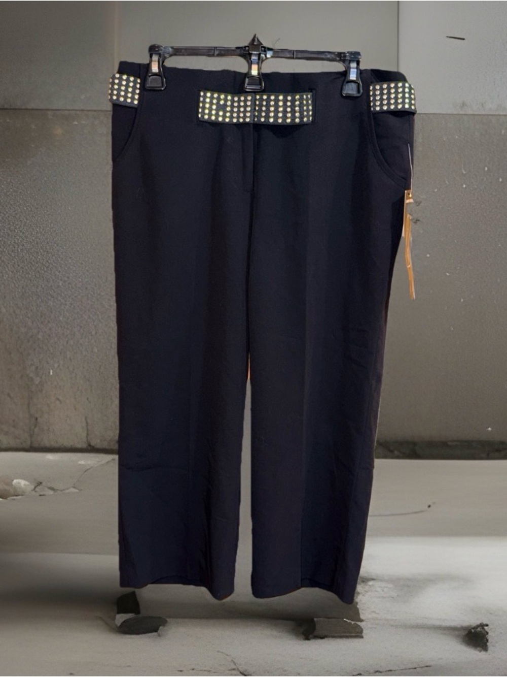 NWT Larry Levine Black Pants with Studded Waist Trim - 10